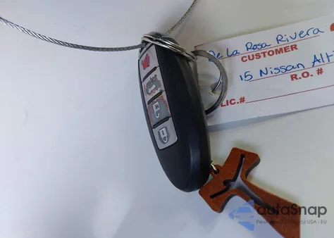 2015 Nissan Altima 2.5 Sv из США, поврежденный, VIN 1N4AL3AP4FC279457